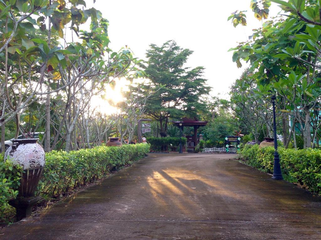 Panpim Resort Noen Hom Exteriör bild