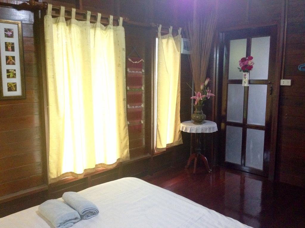 Panpim Resort Noen Hom Rum bild